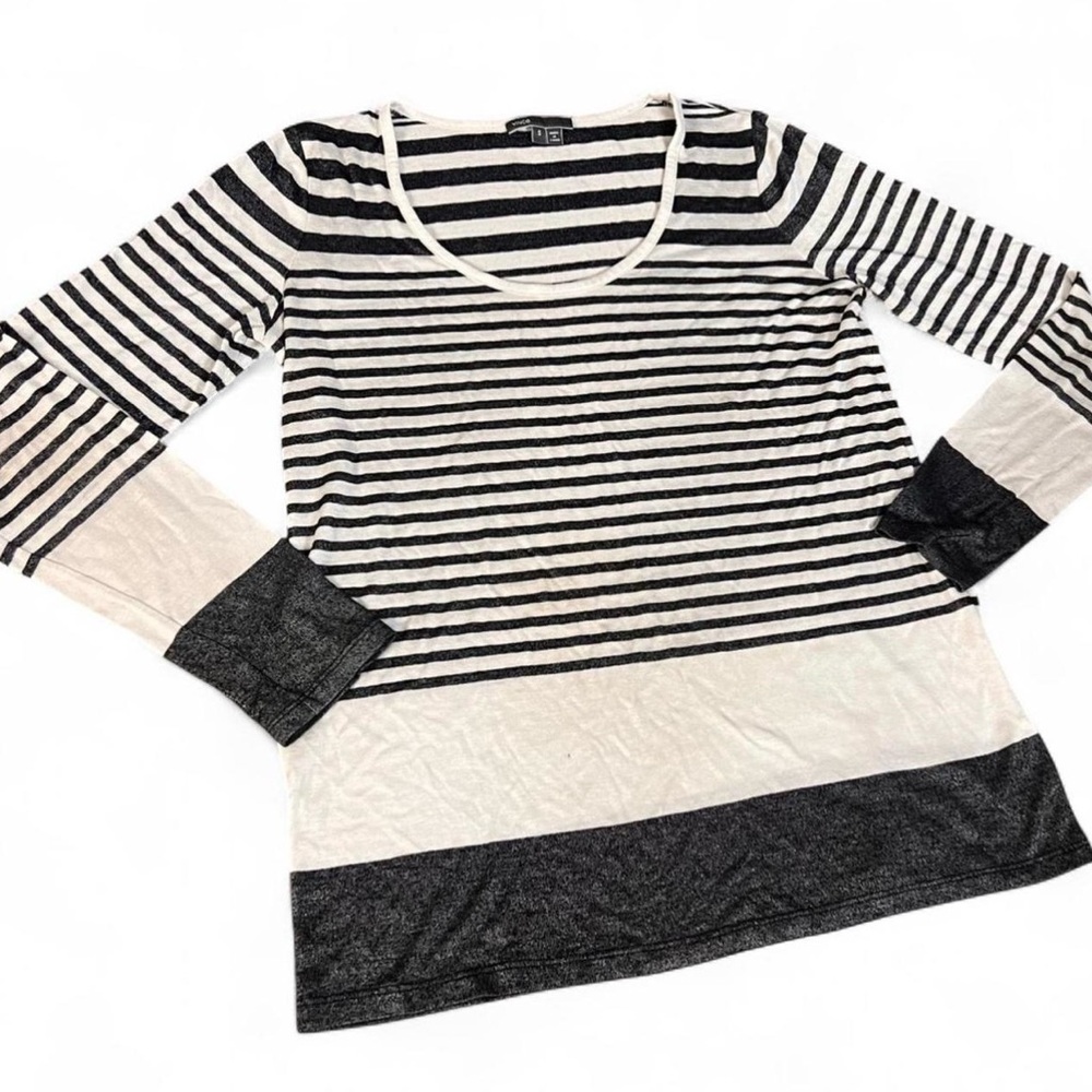Vince Women's Engineered Stripes Long Sleeve T-shirt Size Small